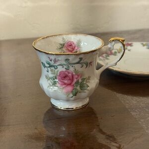 Floral Teacup with Gold Trim